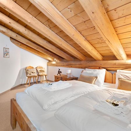 Chalet St Moritz Madulain エクステリア 写真