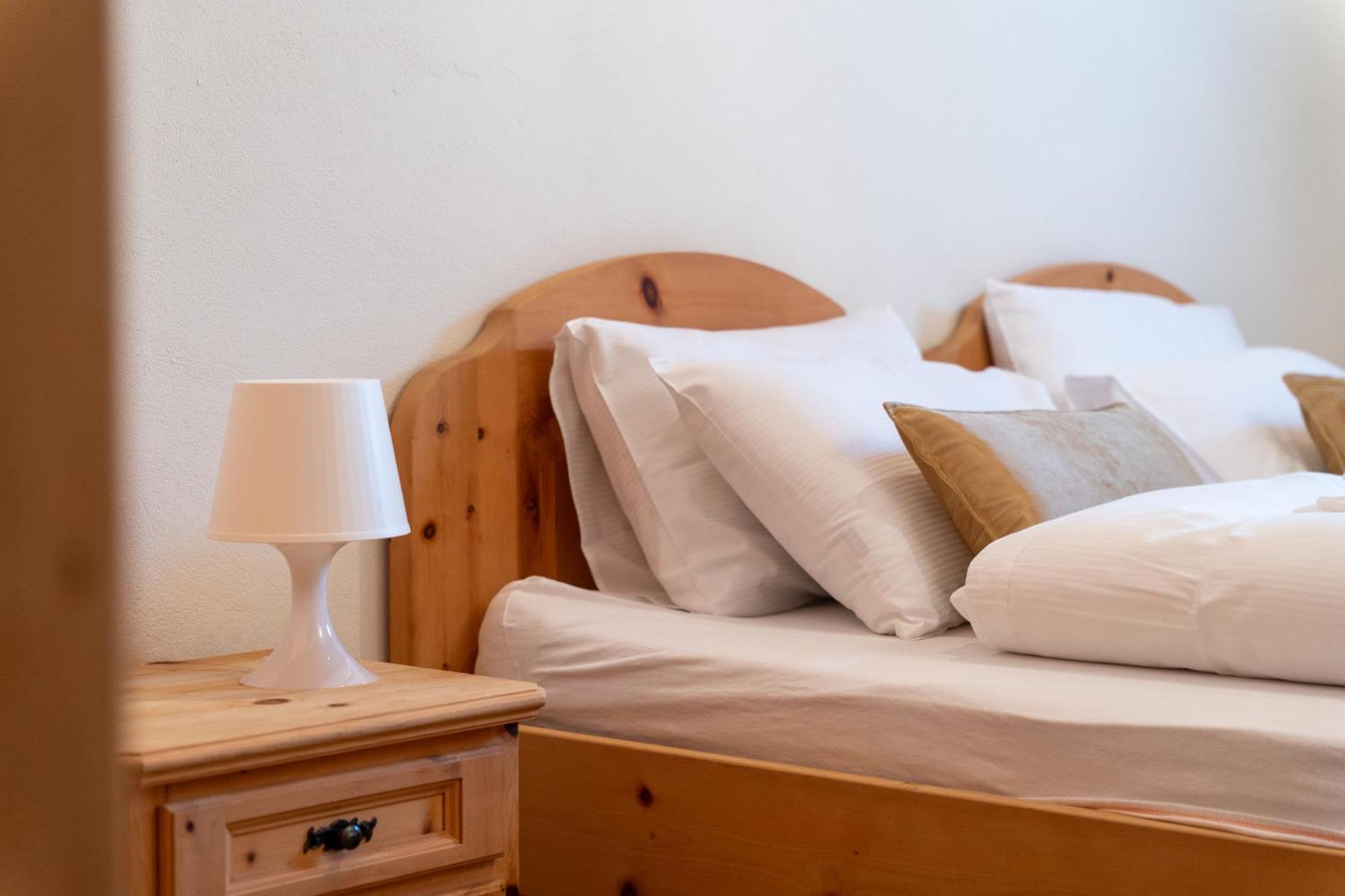 Chalet St Moritz Madulain エクステリア 写真